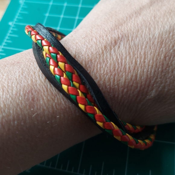 B264 Unisex Rasta Stacking Braided Leather Adjustable Bracelet - Picture 12 of 12